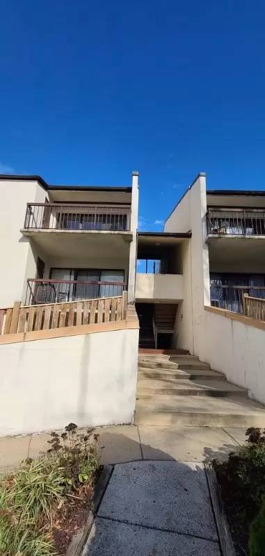 Main picture of 10126 Campus Way S