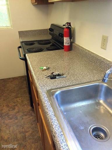 Main picture of 3308 Elgin Ave