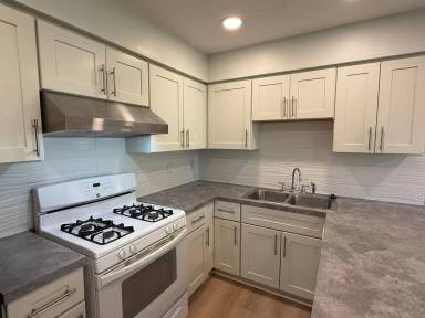 Main picture of 12288 Drake St NW