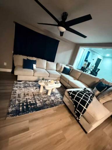 Main picture of 14 Oneda Dr