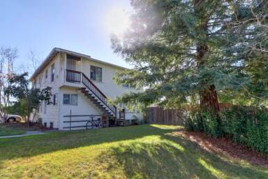 Main picture of 4541 Garfield Ave