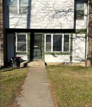 Main picture of 9409 Manor Ave