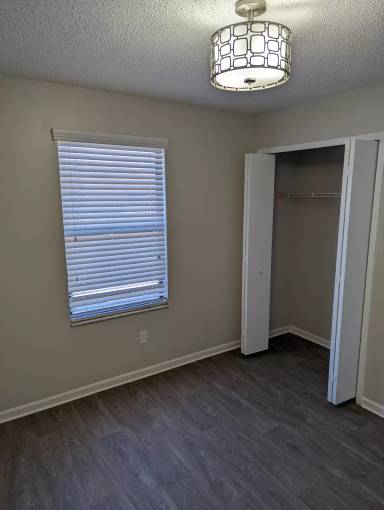 Main picture of 1355 Jefferson Ave