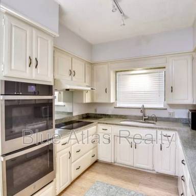 Main picture of 5725 Ridgerock Rd