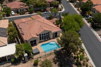 Main picture of 2850 Botticelli Dr