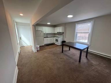 Main picture of 429 W Turner St