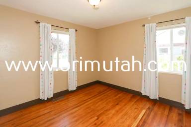 Main picture of 5970 S Belview Ave