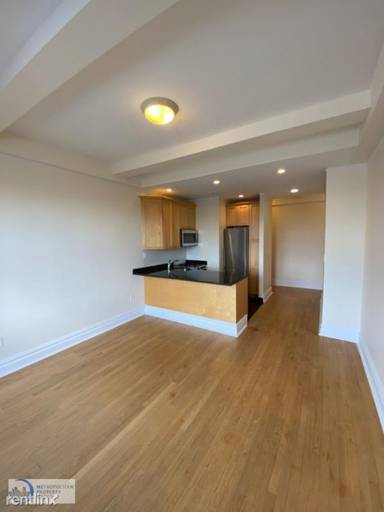 Main picture of 166 2nd Ave Apartments