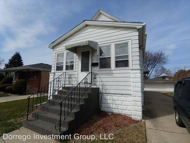 Main picture of 430 156th St
