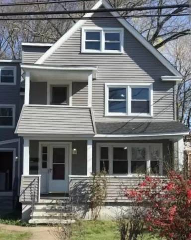 Main picture of 152 Jackson St