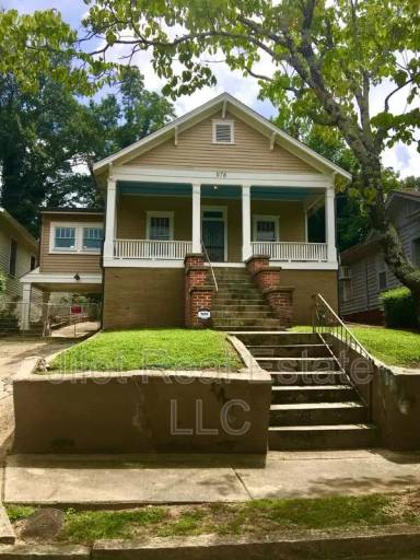 Main picture of 978 Ashby Grv SW