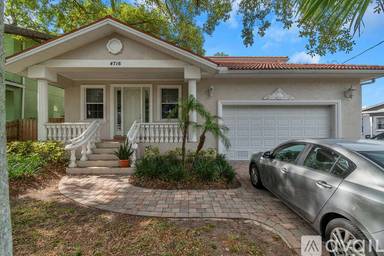 Main picture of 4716 W Kensington Ave