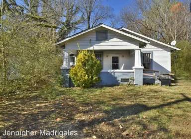 Main picture of 801 Moss St