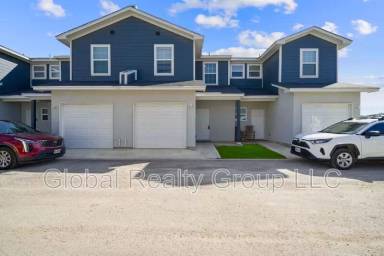 Main picture of 6914 Crestway Rd