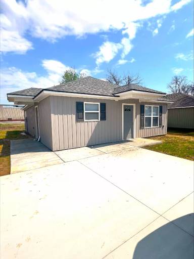Main picture of 122 1st Ave