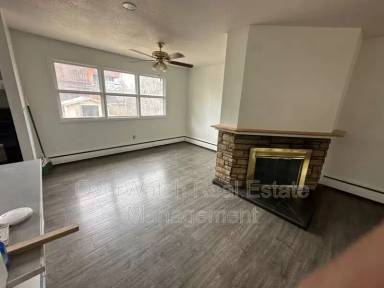 Main picture of 3706 Iowa Dr