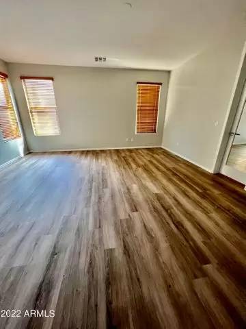 Main picture of 18373 W Stinson Dr