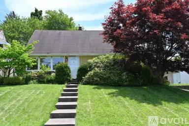 Main picture of 2808 Ford Ave