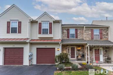 Main picture of 558 Creekside Dr