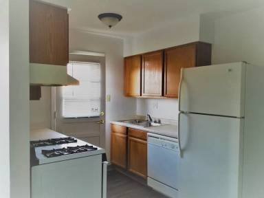 Main picture of Knollridge Garden Apartments