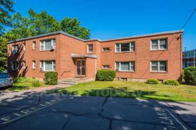 Main picture of 353A Main St
