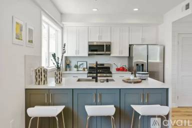 Main picture of 14662 W Sara Ln