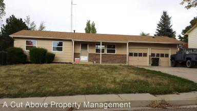 Main picture of 7332 Centennial St