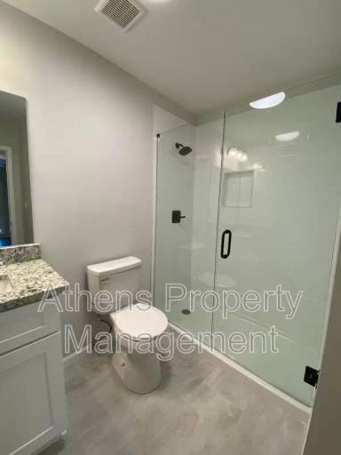 Main picture of 255 Bailey St