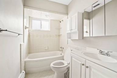 Main picture of 8635 Essex Ave