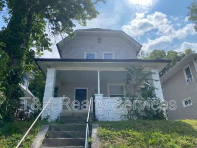Main picture of 3819 Boulevard Pl