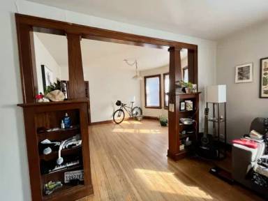 Main picture of 1154 Emerald St
