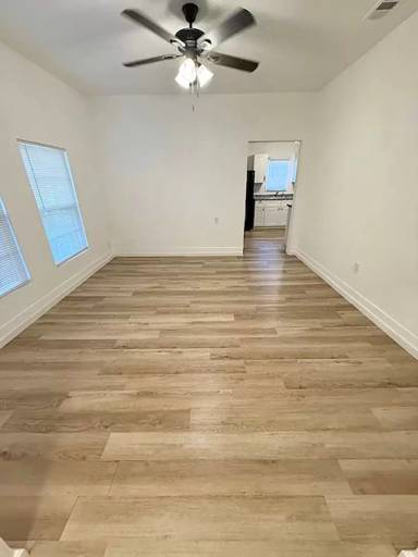 Main picture of 530 N Denton St