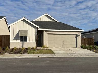 Main picture of 9634 Maple Terrace Ln