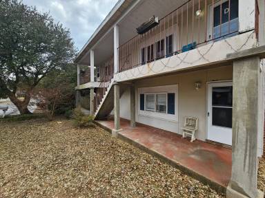 Main picture of 3216 Pleasant Ave
