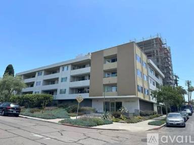 Main picture of 2701 2nd Ave