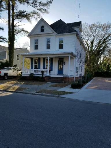 Main picture of 3923 Columbus Ave