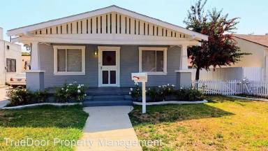 Main picture of 833 S Lemon St