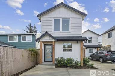 Main picture of 5470 SE Bybee Blvd