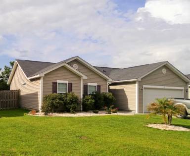 Main picture of 34 Twin Oaks Pl