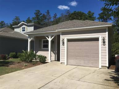 Main picture of 99 Hackberry Way