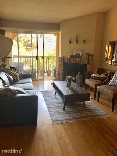 Main picture of 7150 Shoreline Dr