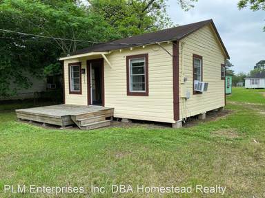 Main picture of 211 FM 1406 Rd