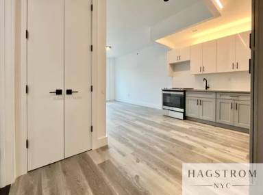 Main picture of 3321 Glenwood Rd