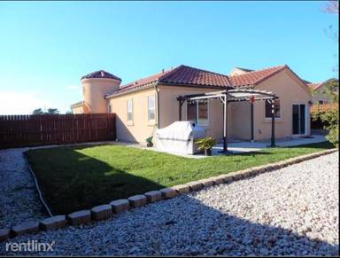 Main picture of 775 Moonglow Rd