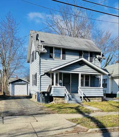 Main picture of 1102 Neptune Ave