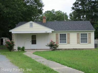 Main picture of 1142 S Pine St