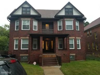 Main picture of 863 Pingree St