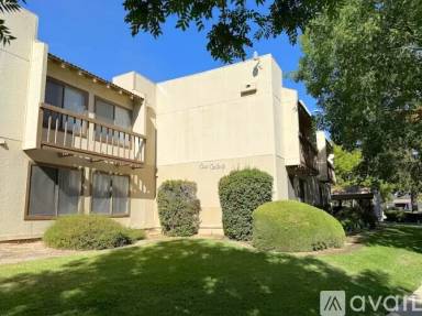 Main picture of 91 W Alexander Ave