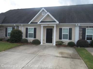 Main picture of 309 York Ln