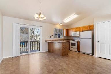 Main picture of 1702 W 675 N